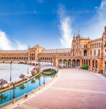 Historic Seville City - Discovering Destinations